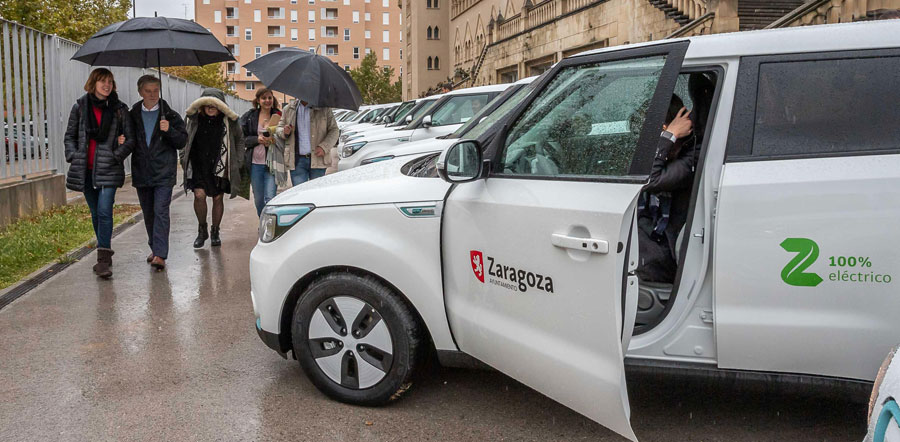 El Ayuntamiento de Zaragoza inicia el cambio hacia el vehículo eléctrico