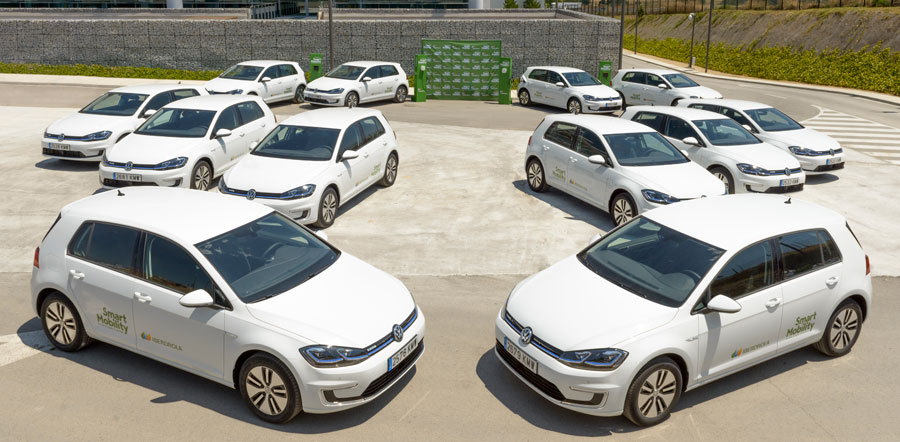 Iberdrola incorpora 50 Volkswagen e Golf