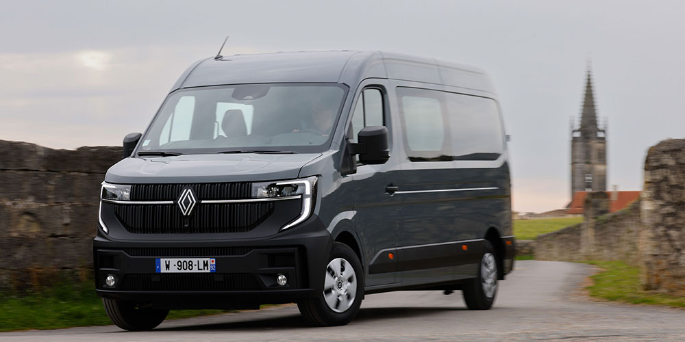 Renault Master amplía su gama con más tecnología y nuevas versiones eléctricas