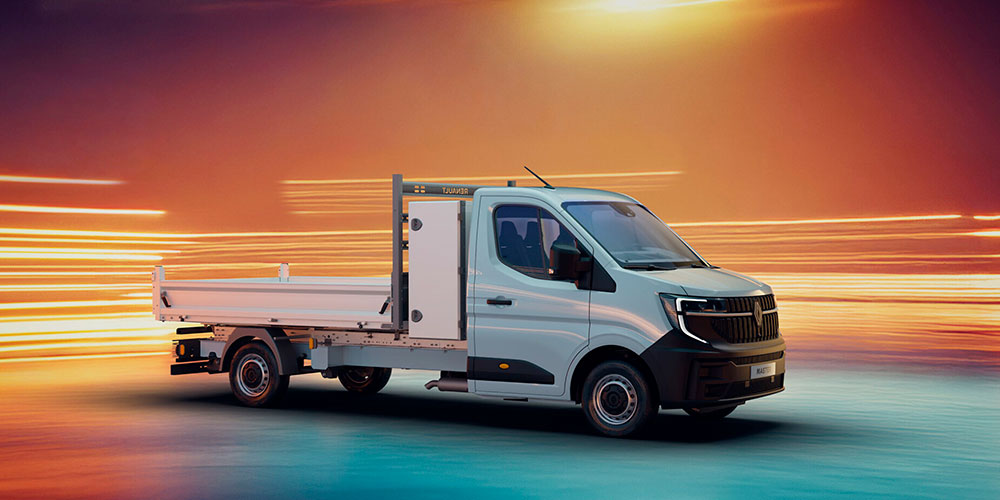 Renault Master amplía su gama con más tecnología y nuevas versiones eléctricas