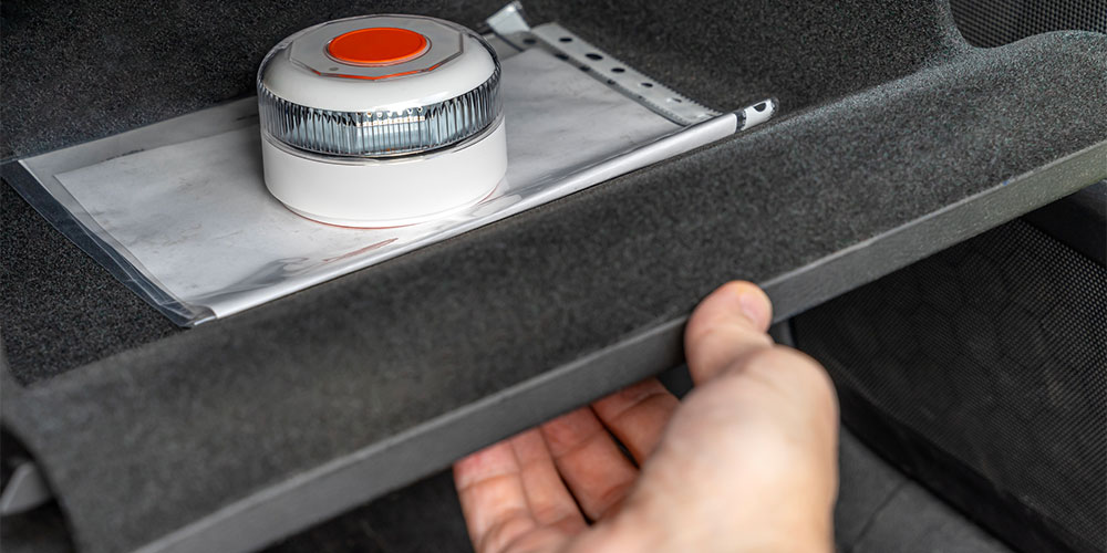 Baliza V16 obligatoria en 2026 qué implica para flotas gestores y vehículos de renting 1